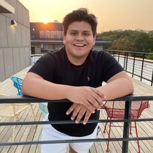 Meet your Posher, Thomas